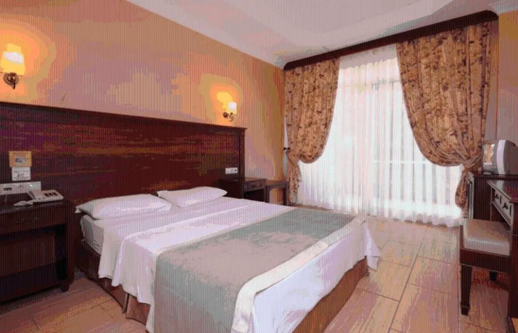 Club Atrium & Hotel Marmaris 3*,