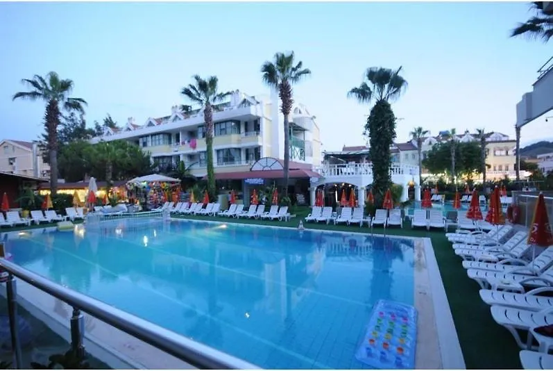 Club Atrium & Hotel Marmaris 3*,